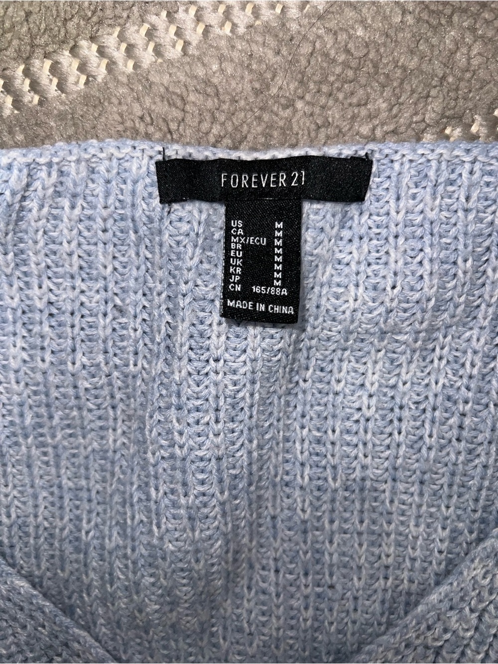 Light Blue V-Neck Ribbed Sweater - Picture 2 of 2